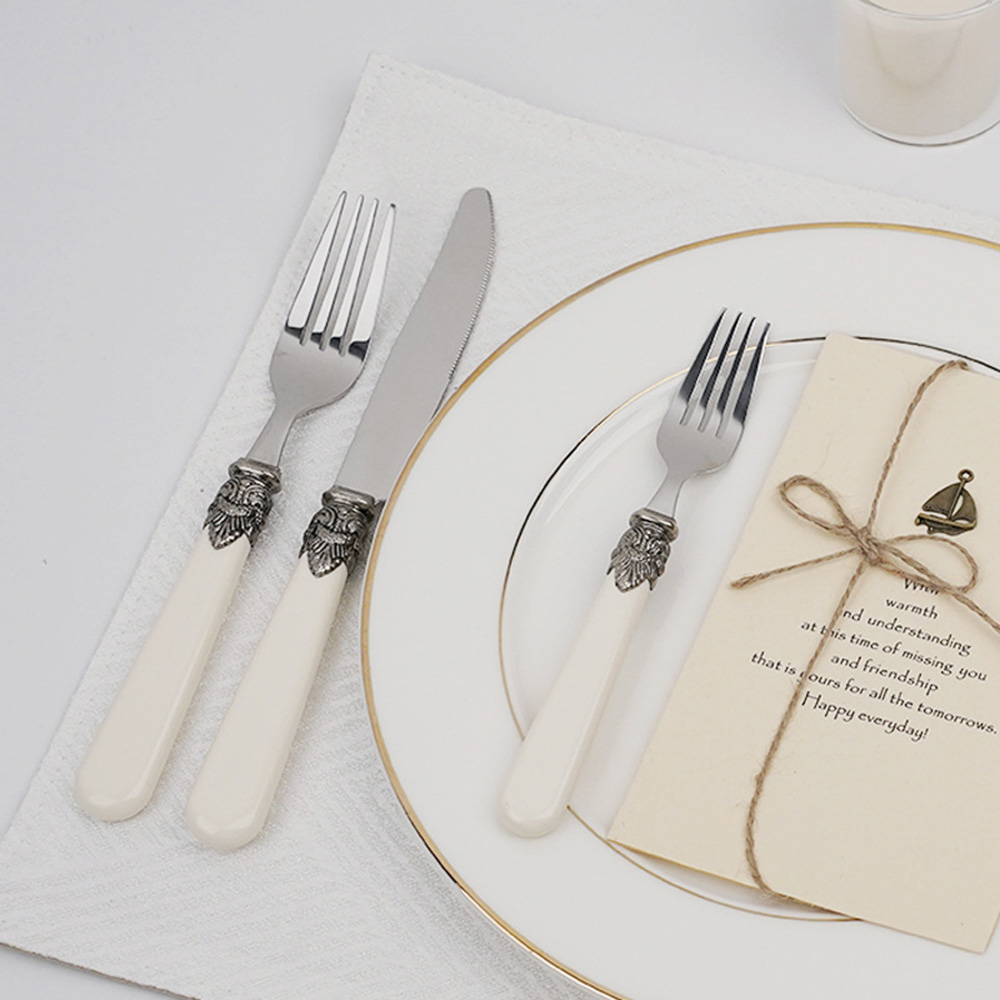 Vintage Collectible Spoons - ชุดช้อนส้อมสไตล์วินเทจ 5 ชิ้น ด้ามอะคริลิค ผลิตจากสแตนเลส 304