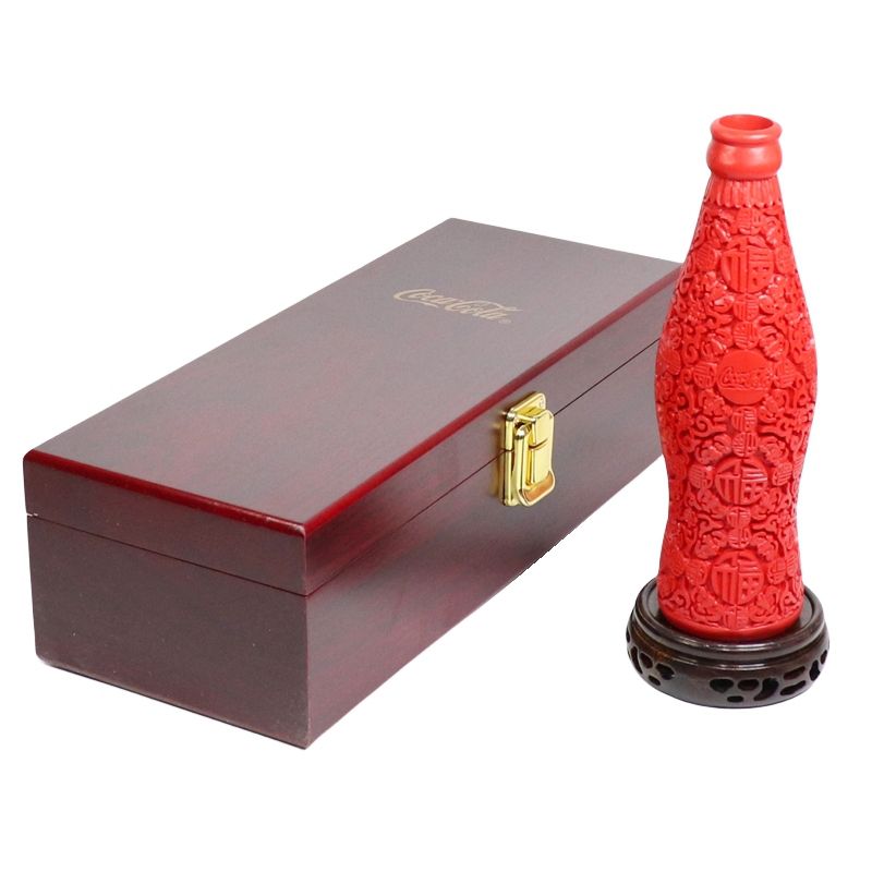 ขวดเคลือบแลคเกอร์แกะสลักลายโคล - Vintage Collectible Bottles บทวิจารณ์และราคา